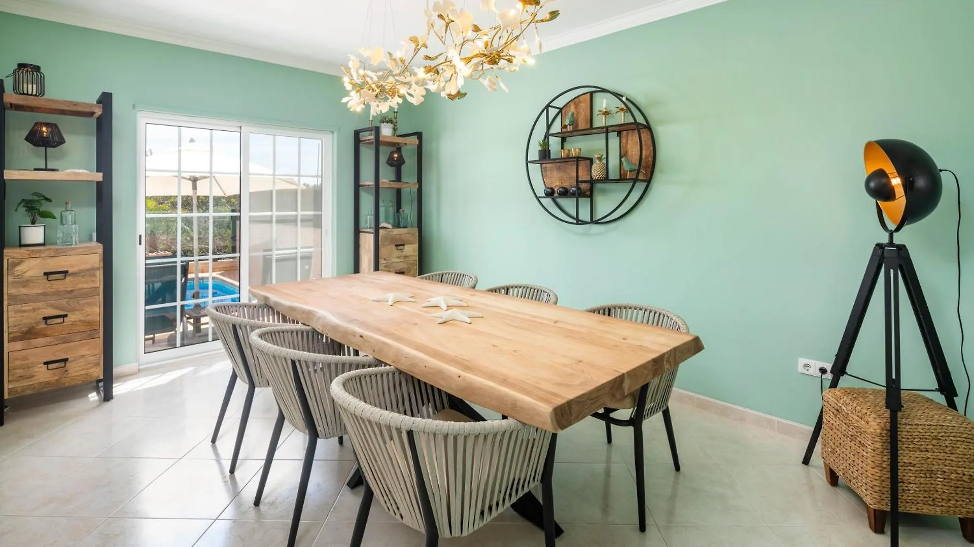 Beautiful Townhouse In Downtown Ferragudo Villa Ferragudo  Holiday home Ferragudo (Faro)