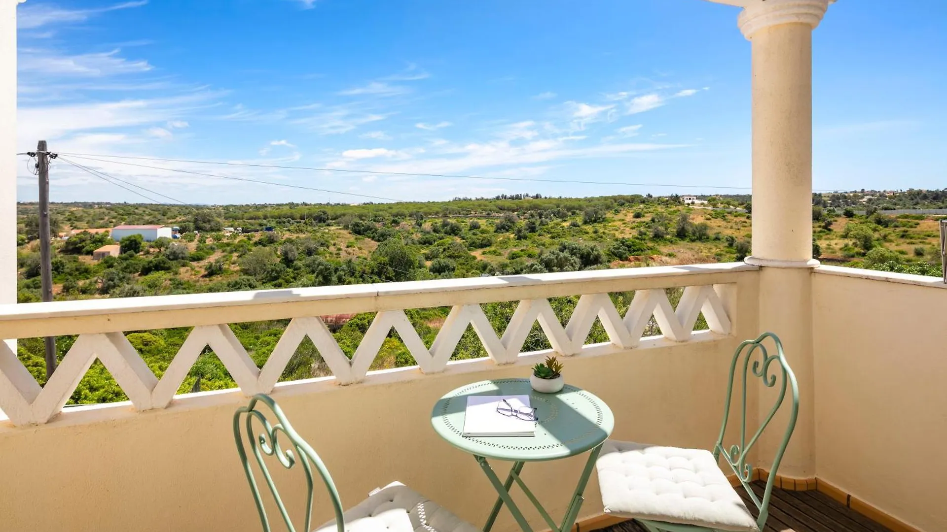 Beautiful Townhouse In Downtown Ferragudo Villa Ferragudo  Portugal